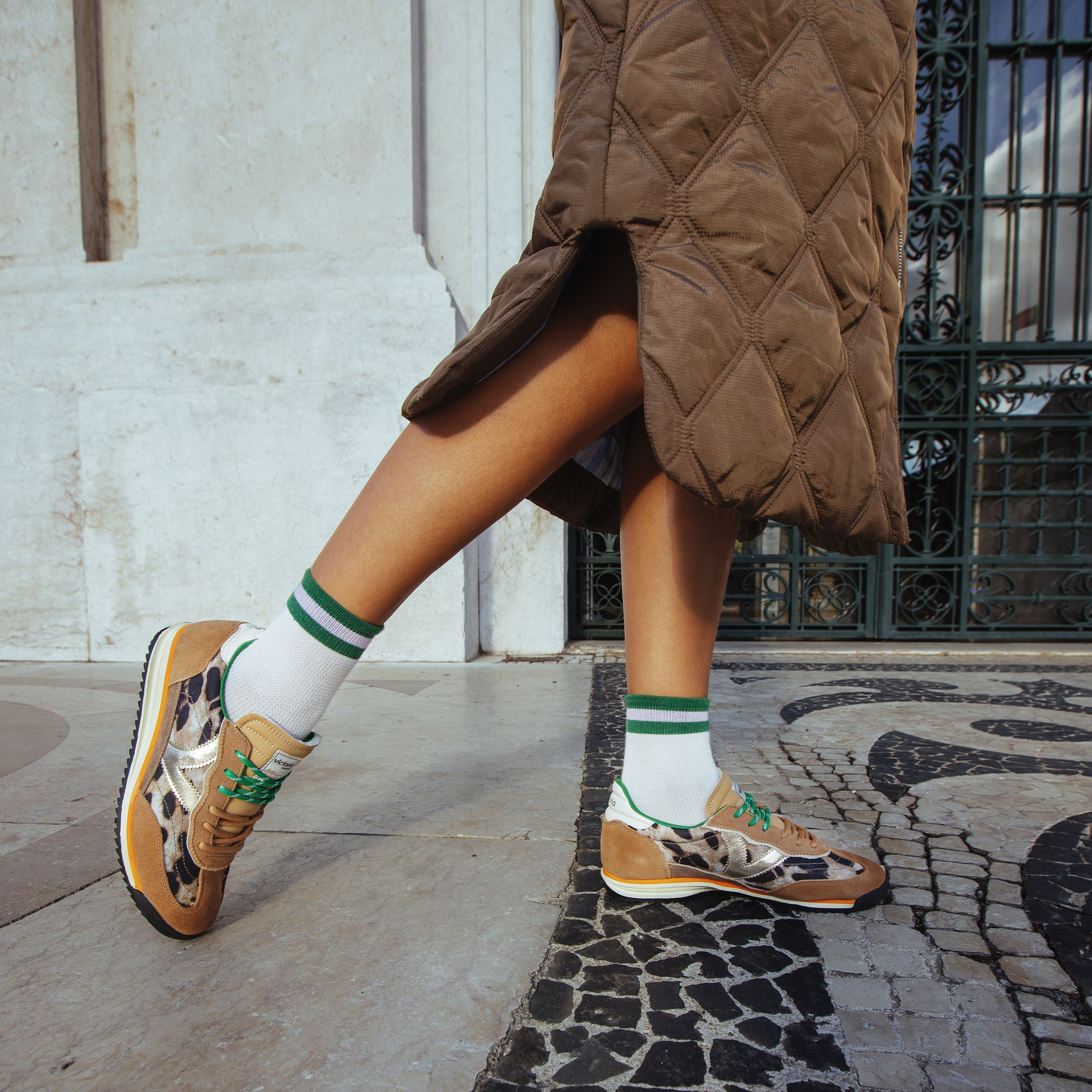 Women's Saturn Animal